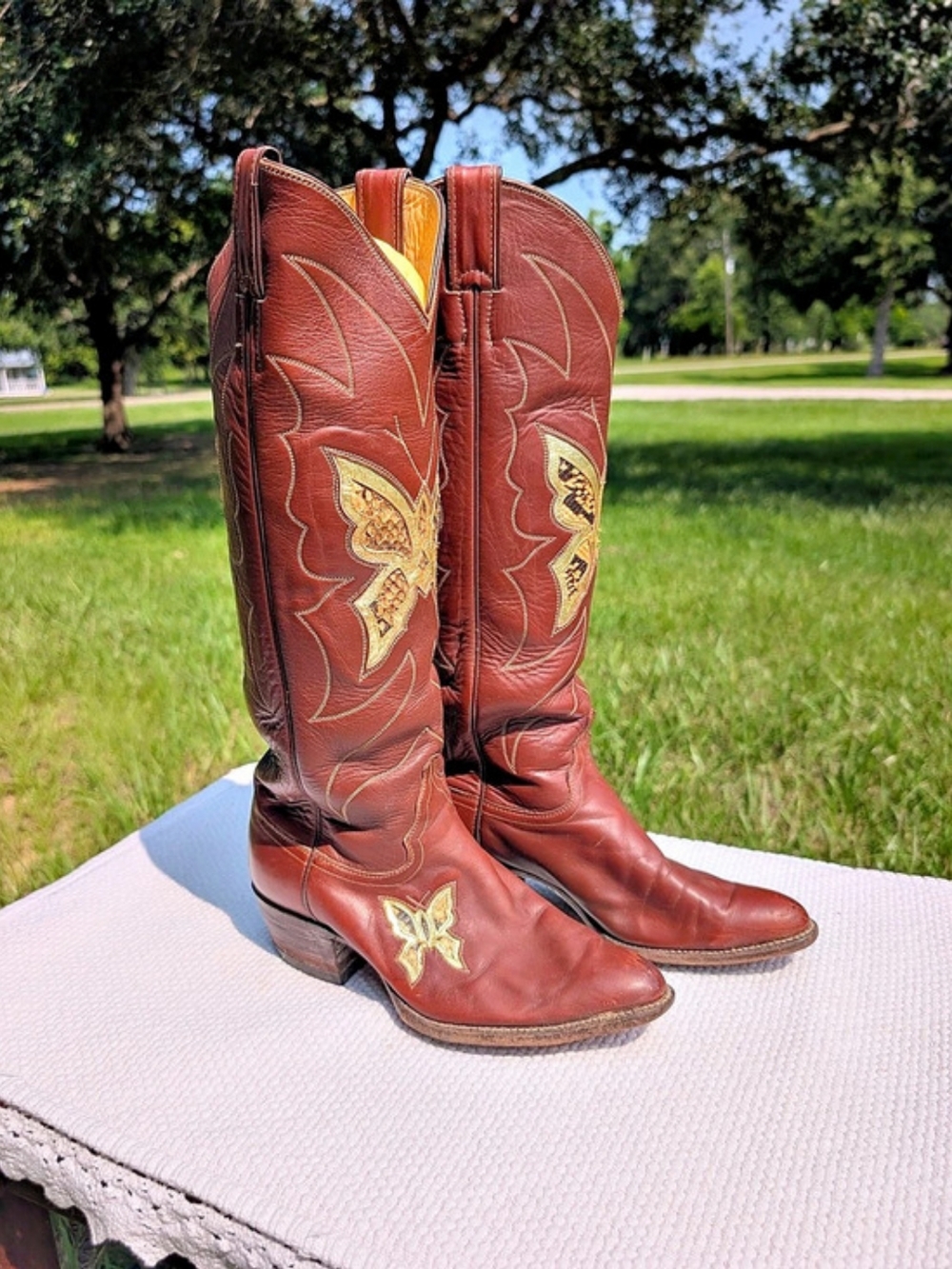 vintage 1970s Justin Butterfly Cowgirl Boots Snakeskin Inlay USA 6.5C